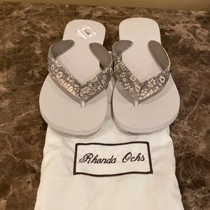 Rhonda Ochs snake skin flip flop sandals, size 10
